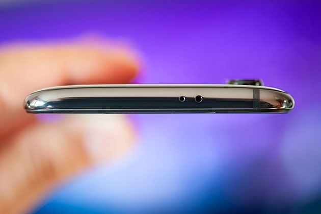 Xiaomi Mi 9 - nadajnik podczerwieni IR