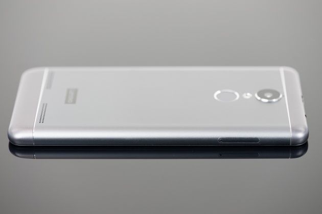 Lenovo K6 lewy bok