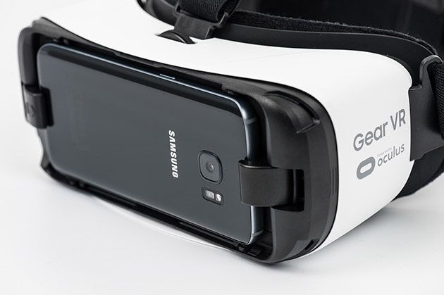 Samsung Gear VR i smartfon Galaxy S7