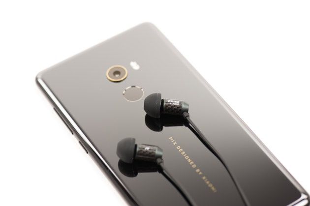 Xiaomi Mi Mix 2 - wysoka jakość dźwięku na słuchawkach