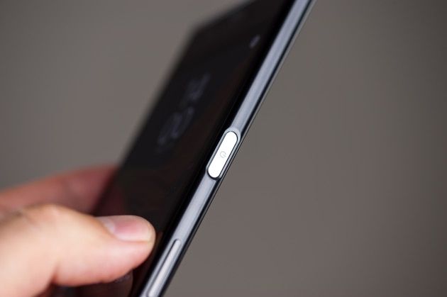 Xperia XZ - czytnik linii papilarnych