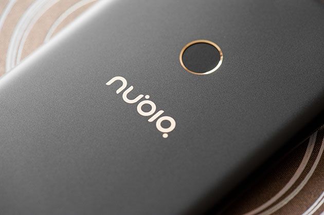 Nubia Z17 Lite - czytnik linii papilarnych