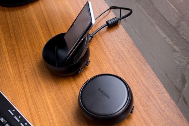 Samsung Galaxy S8 dock - stacja Dex