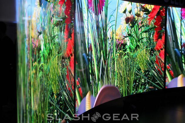 Panasonic OLED 4K Curved TV kąty