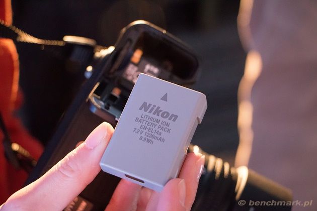 Nikon Df akumulator