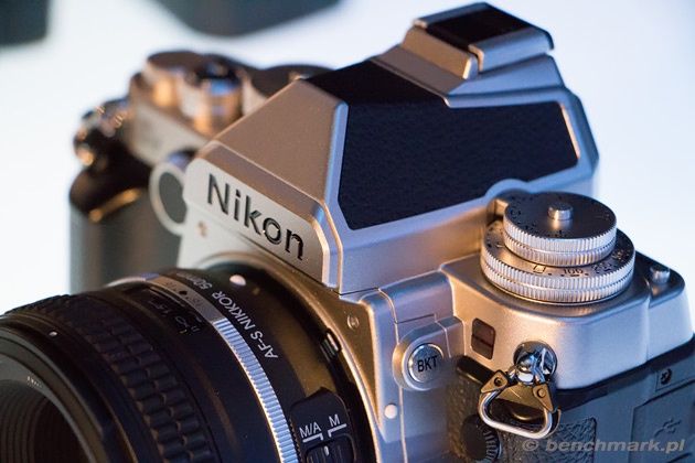 Nikon Df pryzmat