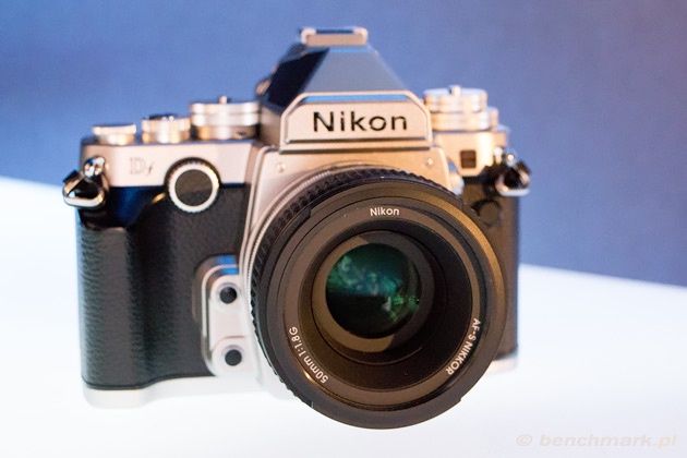 Nikon Df obiektyw