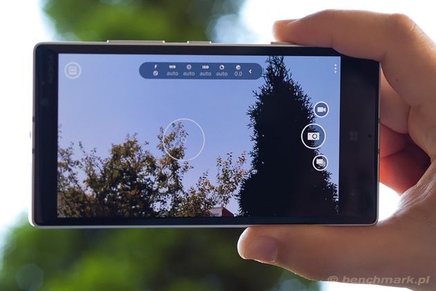 Nokia Lumia 930 interfejs pod słońce