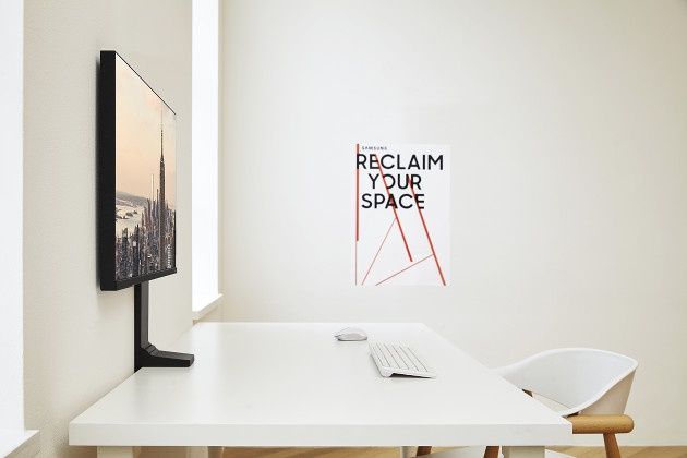 Samsung Space Monitor ściana