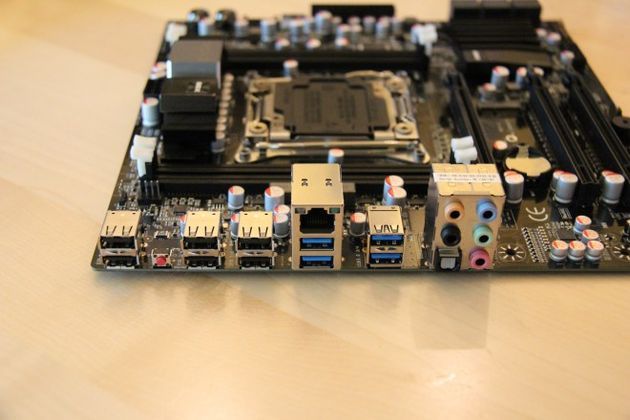 EVGA X99 Micro płyta główna tylny panel