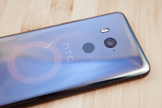 HTC U11 przejrzysty