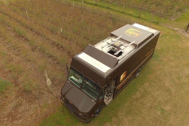 UPS dron auto
