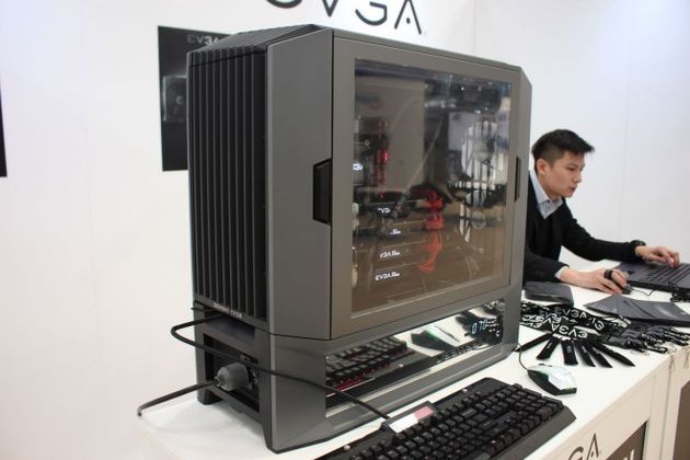 EVGA Gaming Case - obudowa