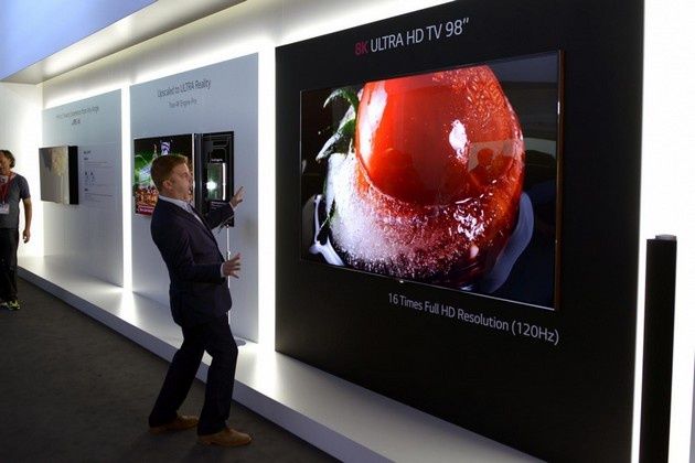 LG 8K TV