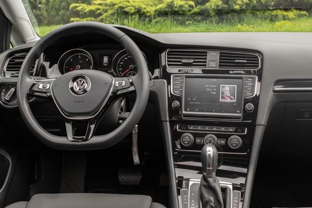 VW Golf Variant - wnetrze