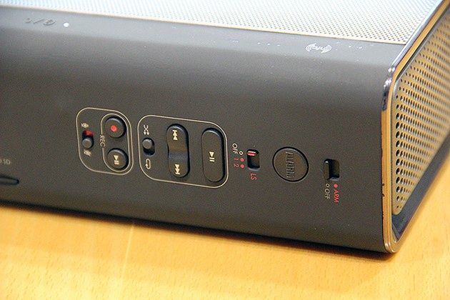 Creative Sound Blaster Roar głośnik przyciski