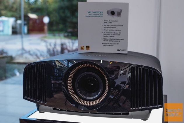 Sony VPL-VW570ES