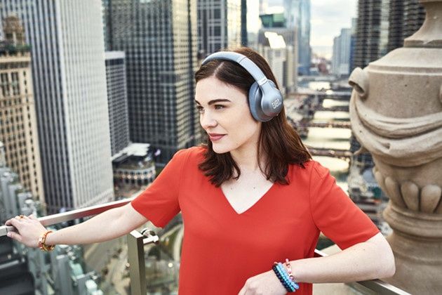 JBL Everest GA lifestyle
