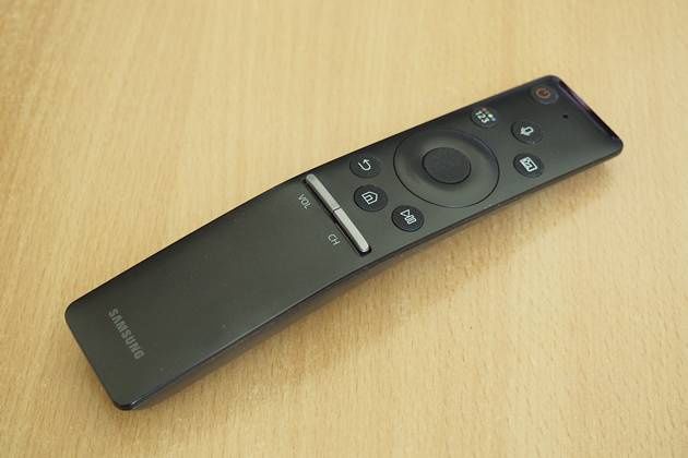Samsung 55Q6FN - pilot