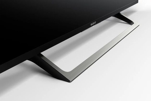 Sony XE70 styl