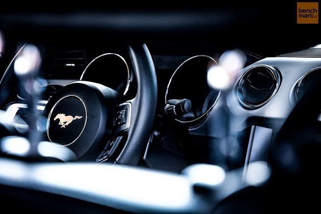 Ford Mustang deska rozdzielcza
