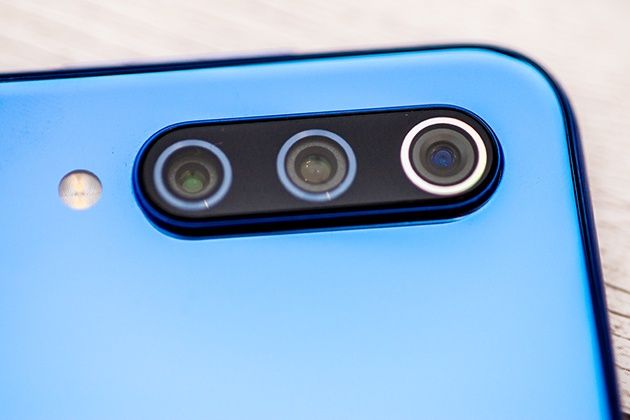 Xiaomi Mi 9 SE aparaty