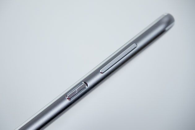 Huawei MediaPad M3 Lite przyciski
