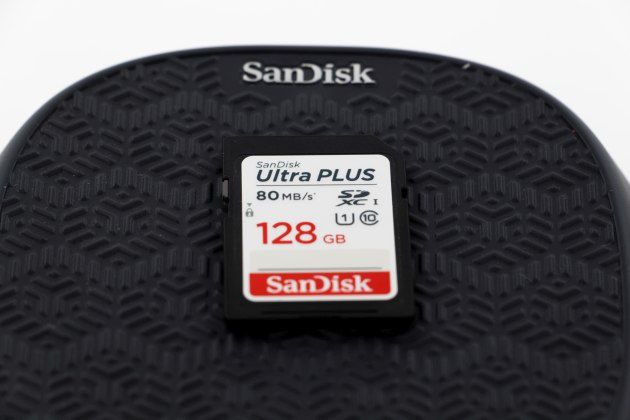 sandisk ixpand base 9