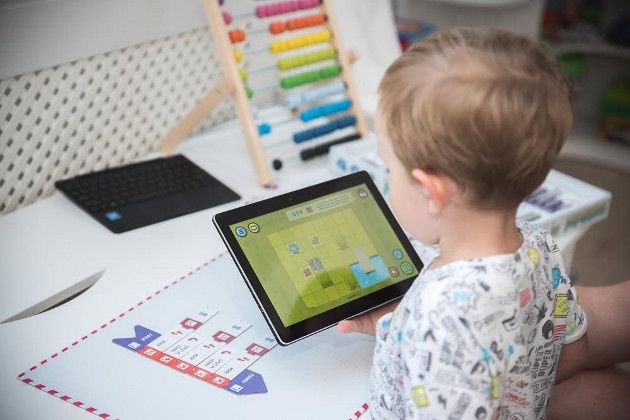 Scottie Go! tablet