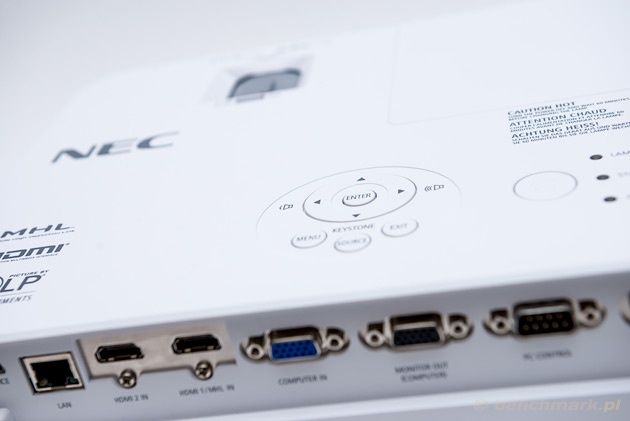NEC V302H górna ścianka tylny panel