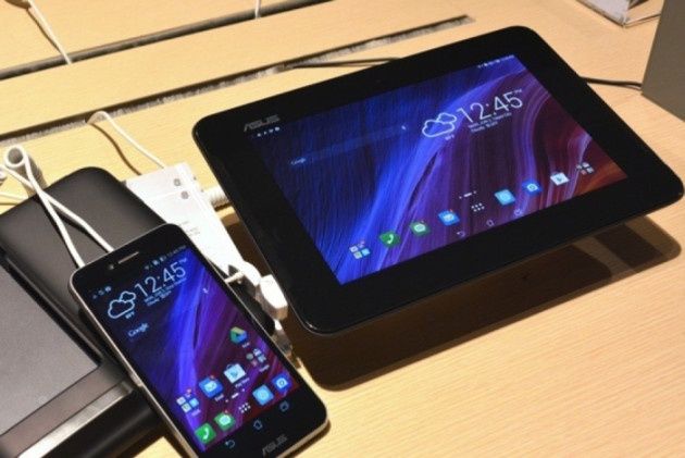 PadFone S smartfon tablet