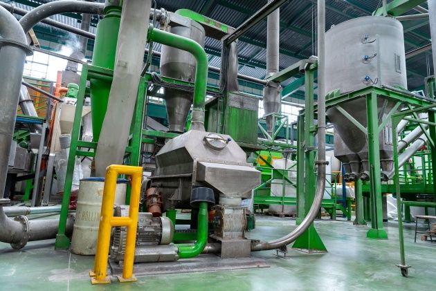 IMP Polowat linia produkcyjna płatków PET