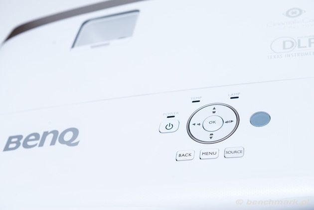 BenQ W2000 przyciski
