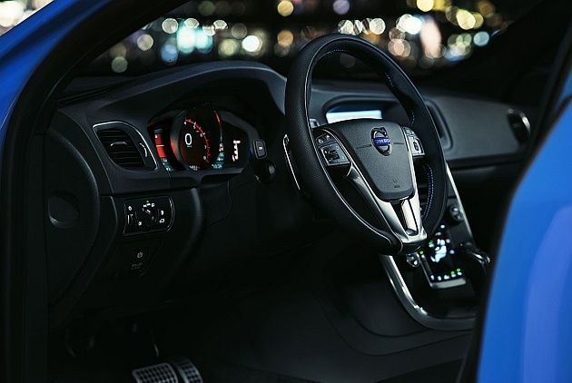 Volvo S60 Polestar wnętrze