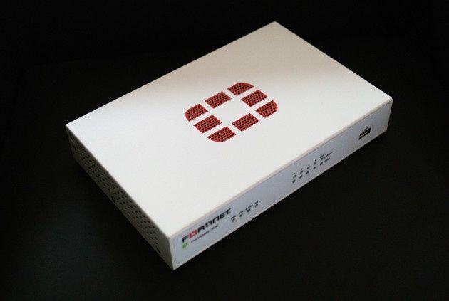 FortiGate-30E 2