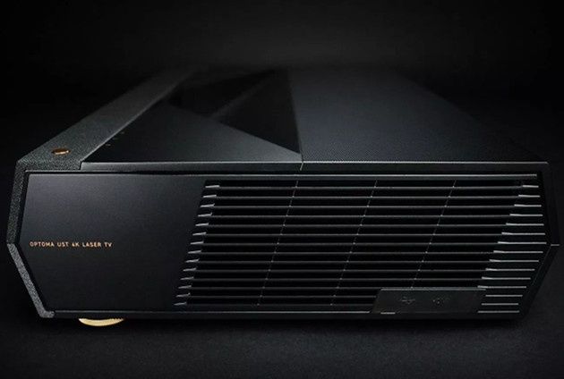 Optoma P1 bok