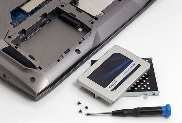 Crucial MX300 dysk SSD