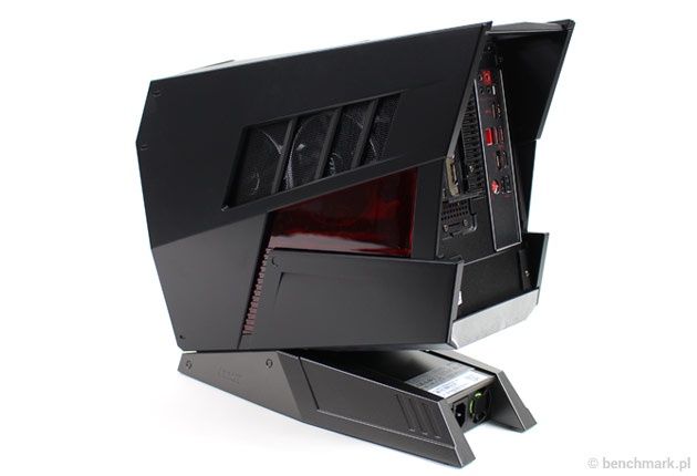 MSI Aegis-002EU bok
