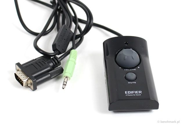 Edifier M3300SF - wtyczki pilota