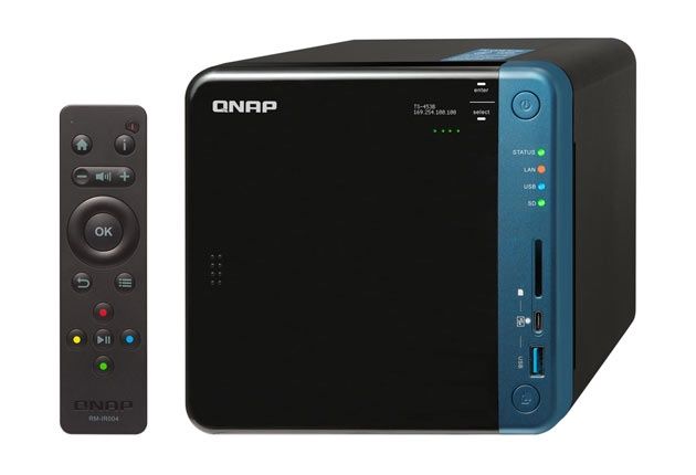 QNAP TS-453B pilot