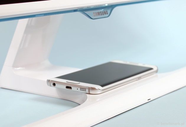 Samsunga S27E370DS i Samsung Galaxy 6 Edge