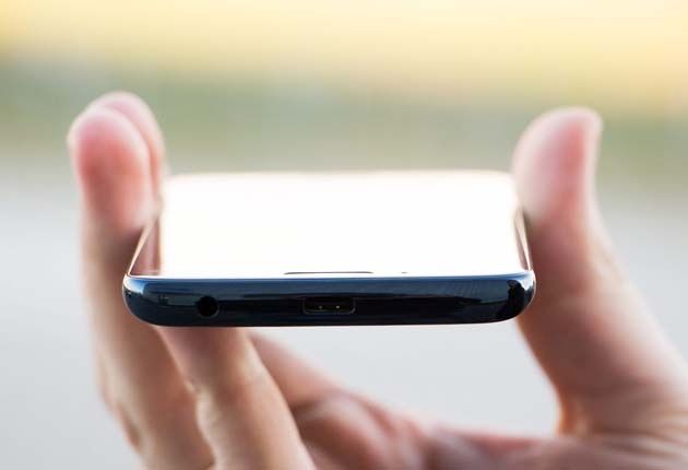 Motorola Moto G6 złącza