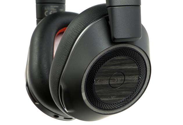Plantronics Voyager 8200 UC - panel kontrolny