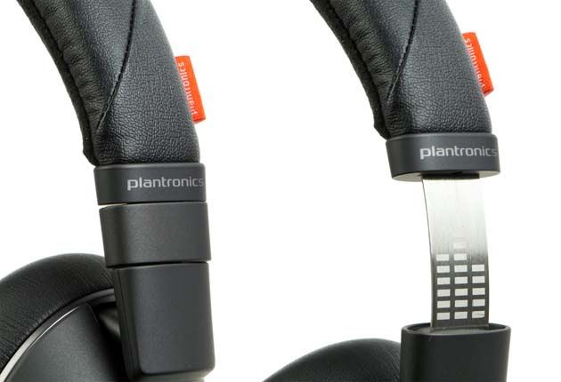Plantronics Voyager 8200 UC - regulacja pałąku