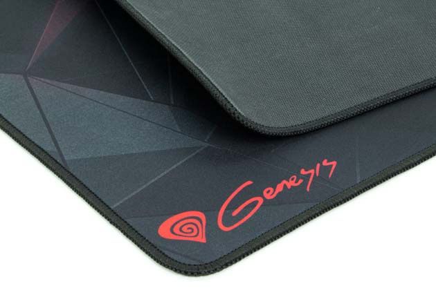 Genesis Xenon 750 - materiał podkładki Carbon 500 flash