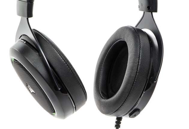 Corsair HS50 - słuchawki bez dopiętego mikrofonu