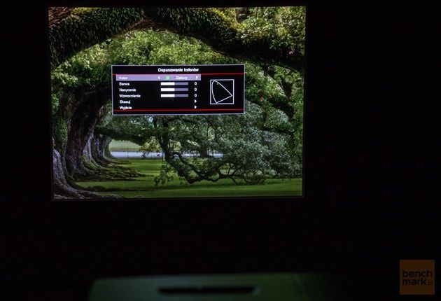 Optoma X340 - regulacja kolorów