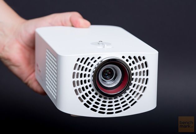 LG PF1500G test widok dłoń