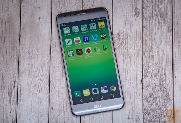 LG X Cam ekran startowy