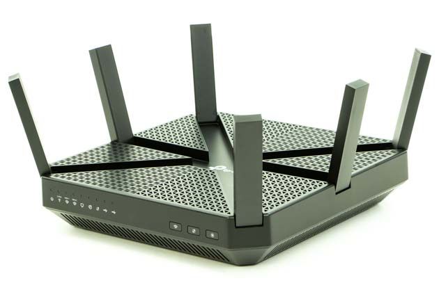 TP-Link Archer C4000 widok ogolny